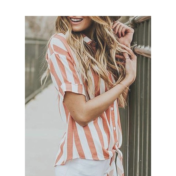 Suite 4300 Tops - 🖤HP🖤 NATALIA Preppy Creamsicle Striped Top